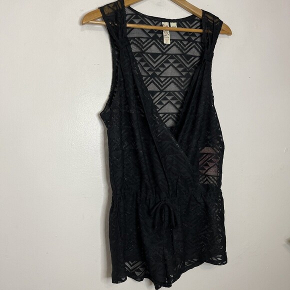 Miken Black Crochet Swim Cover Up Romper Boho Lace Sheer Juniors Large geometric - Picture 2 of 9